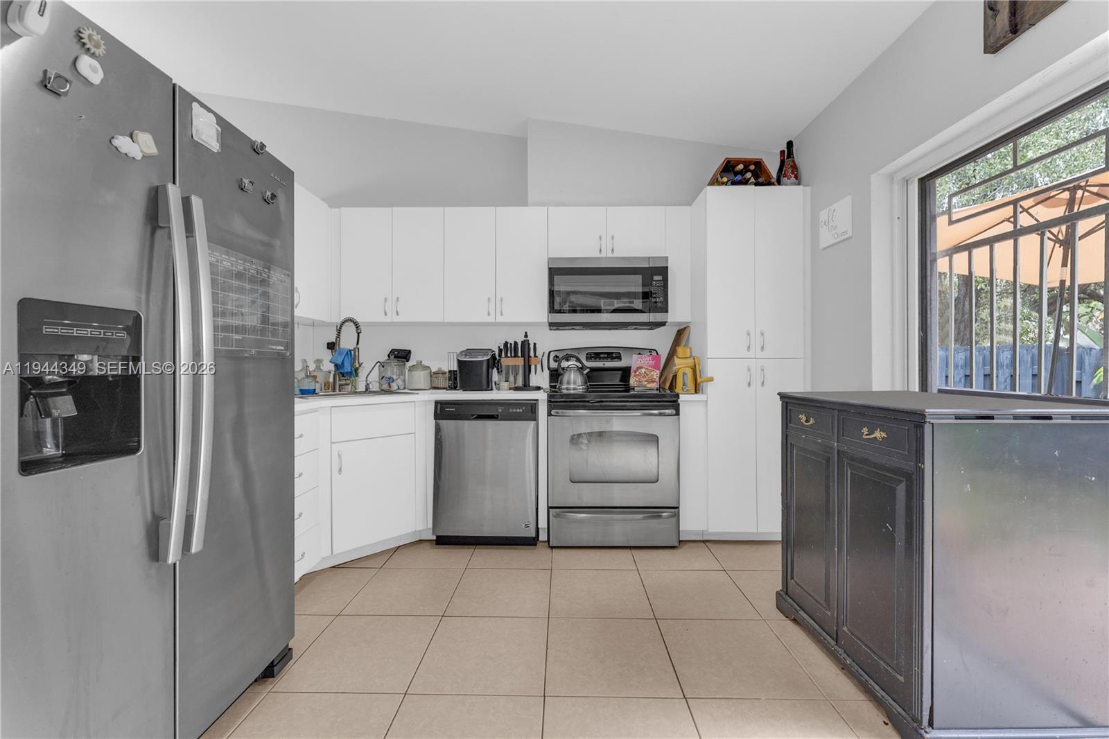 SAN MATEO NORTH CONDO - Residential