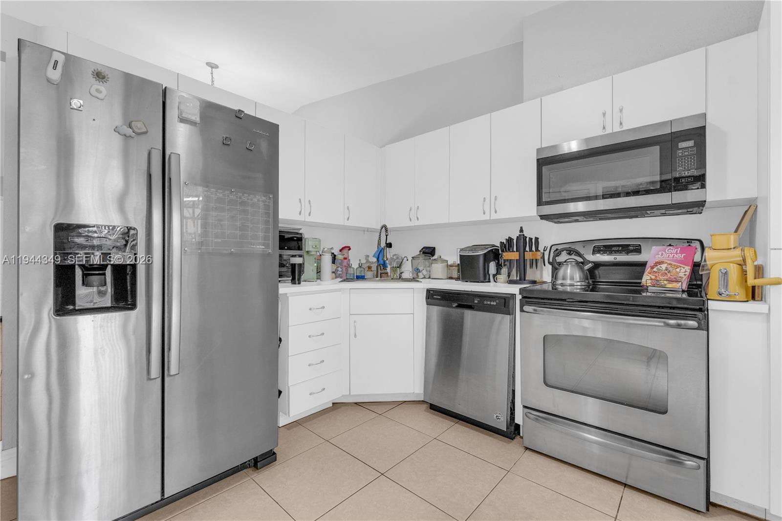 SAN MATEO NORTH CONDO - Residential