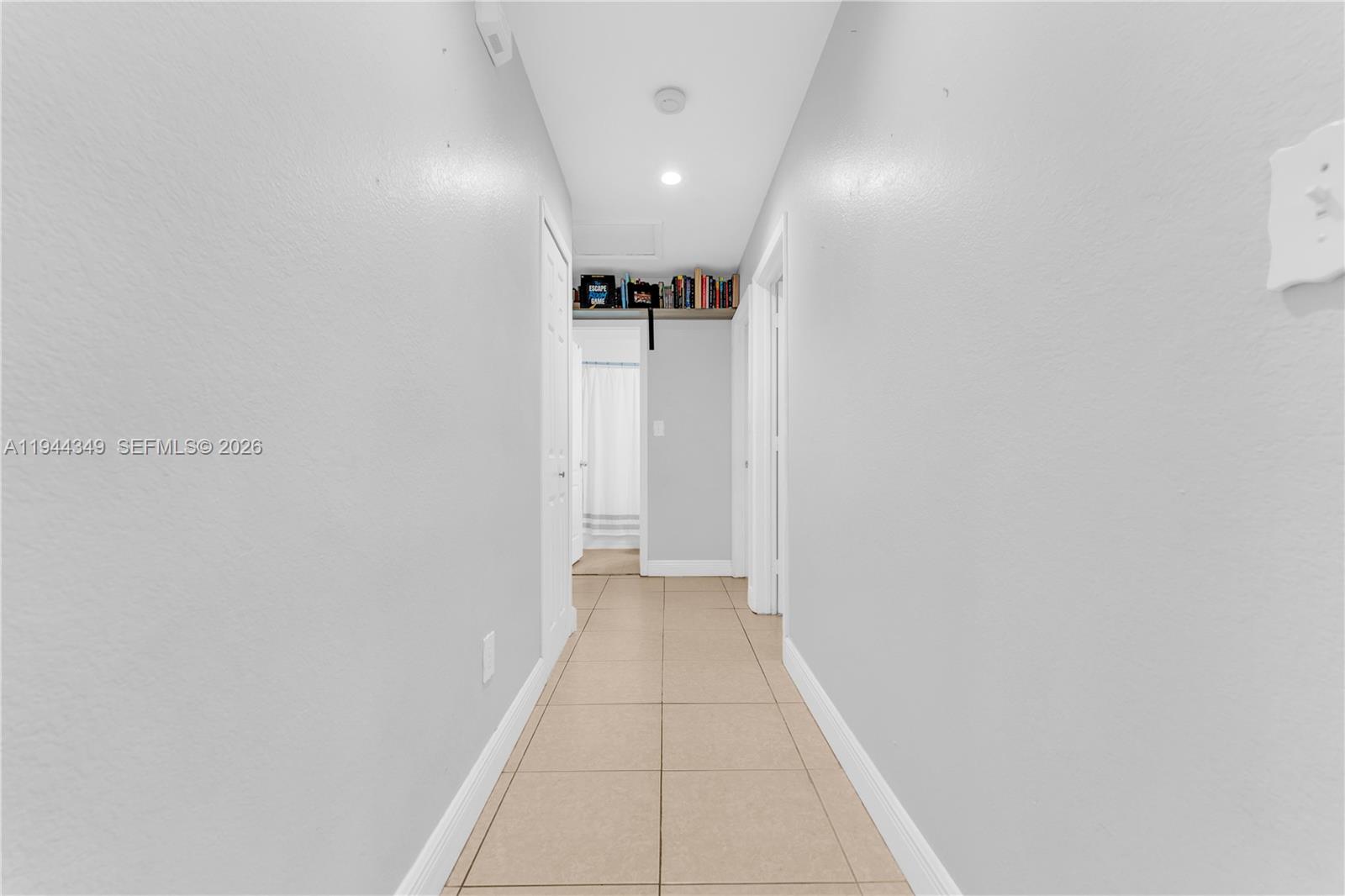 SAN MATEO NORTH CONDO - Residential