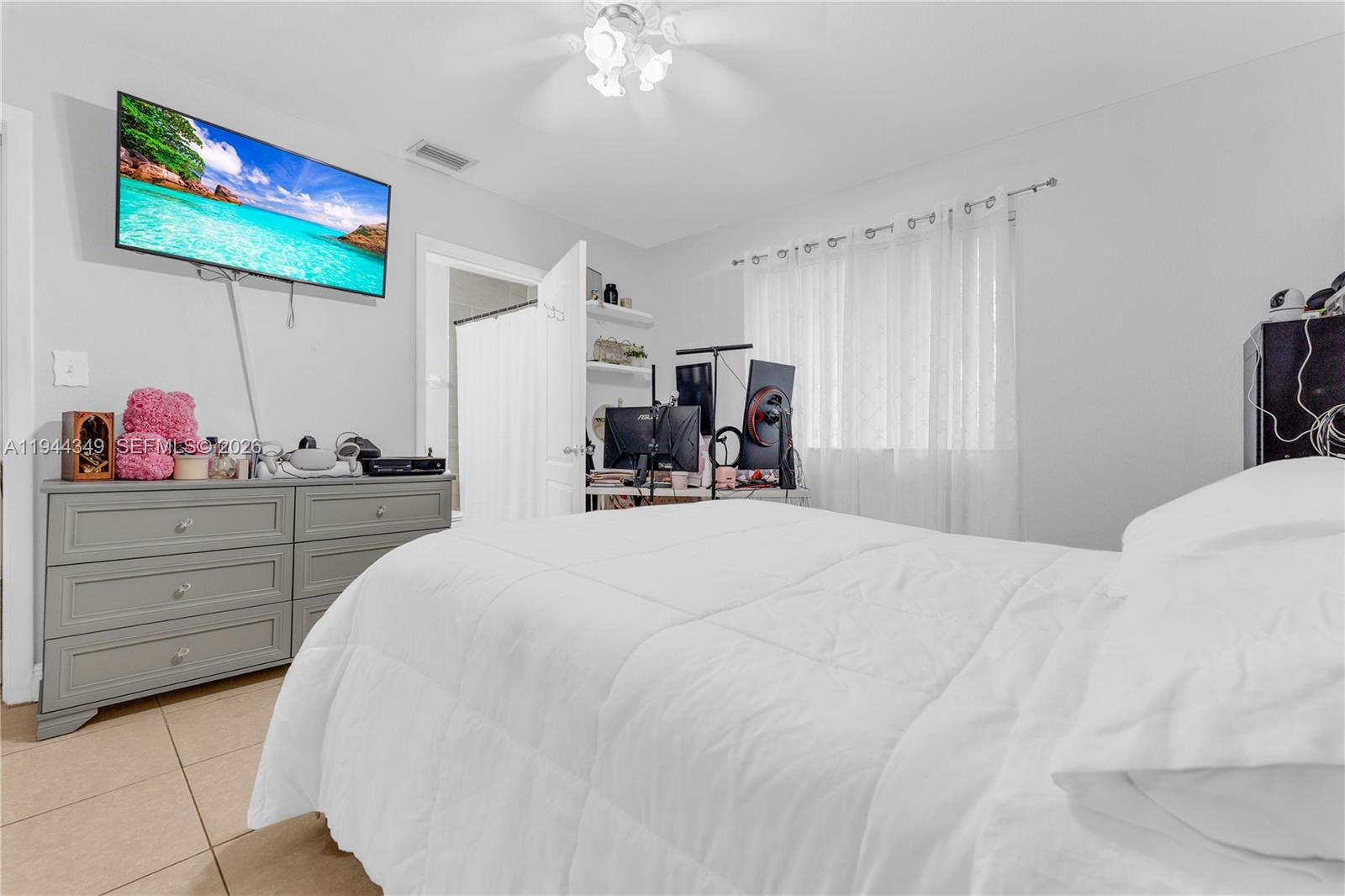 SAN MATEO NORTH CONDO - Residential