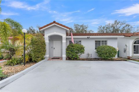 Photo of 8255 NW 186th St #1002, Hialeah, FL 33015 (MLS # A11944349)