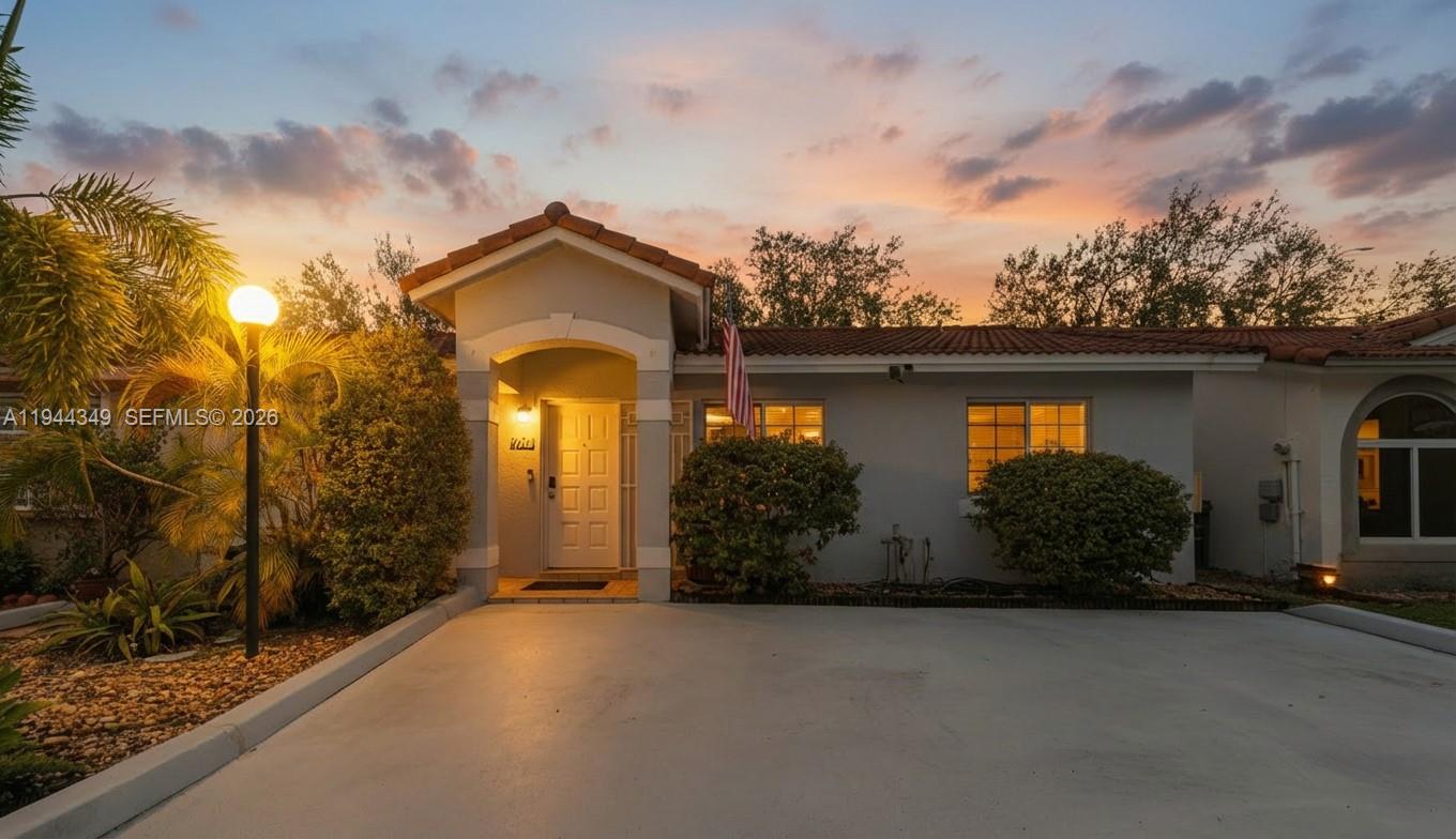 SAN MATEO NORTH CONDO - Residential