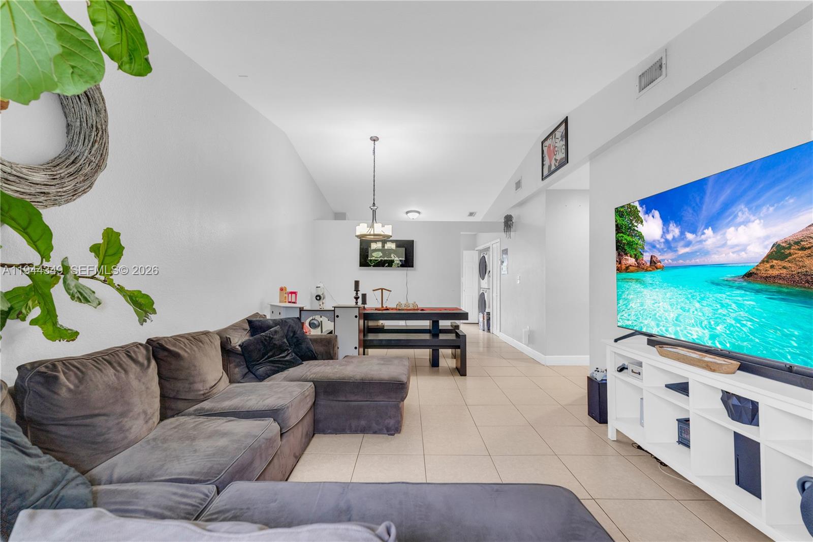 SAN MATEO NORTH CONDO - Residential