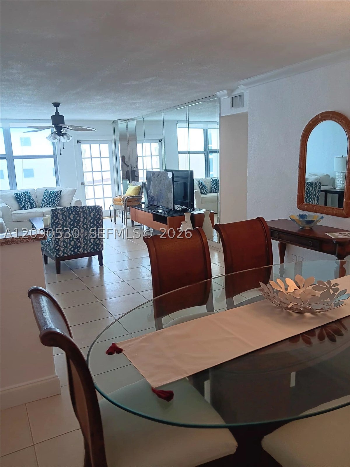 Properties 4 9225 Collins Ave 1206