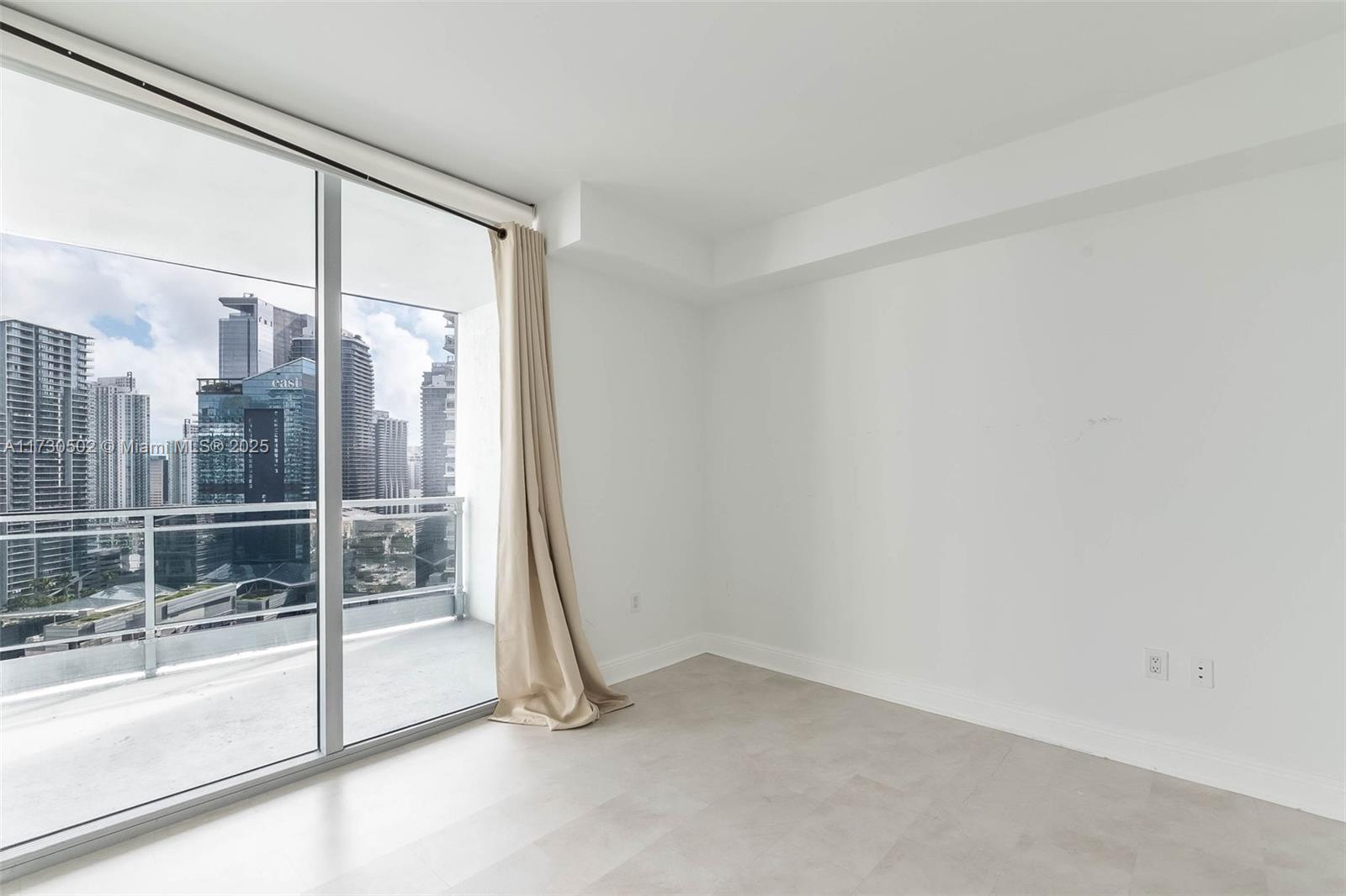 IVY CONDO - Residential Lease