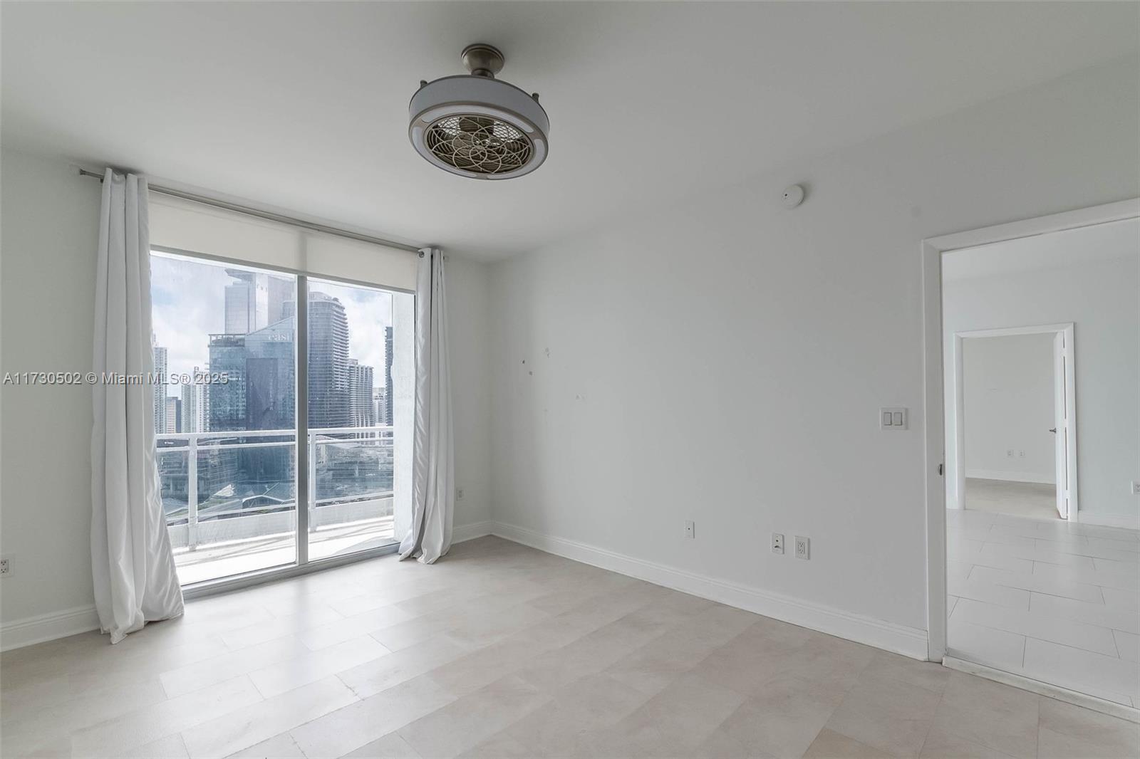 IVY CONDO - Residential Lease