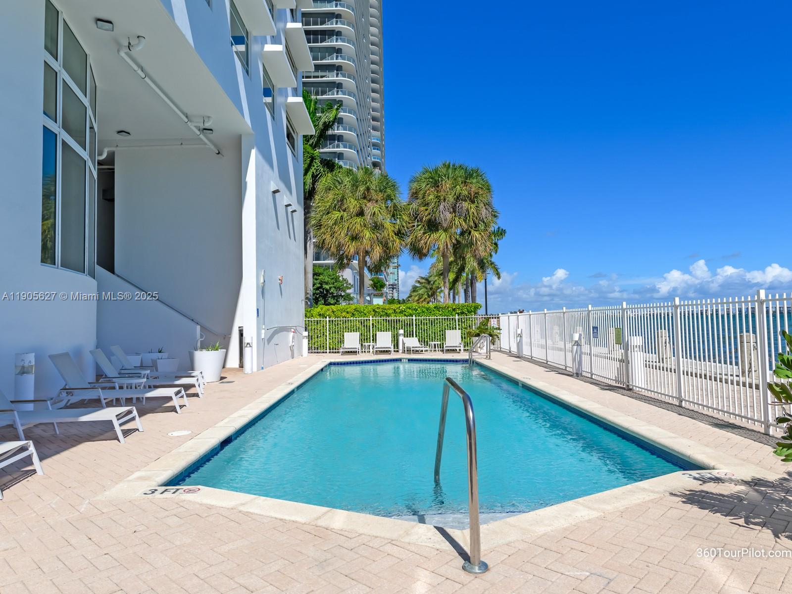 NEW WAVE CONDO - Residential Lease