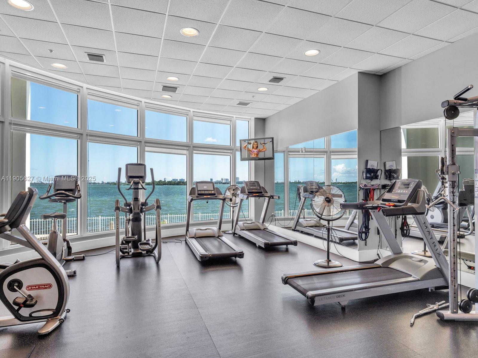 NEW WAVE CONDO - Residential Lease