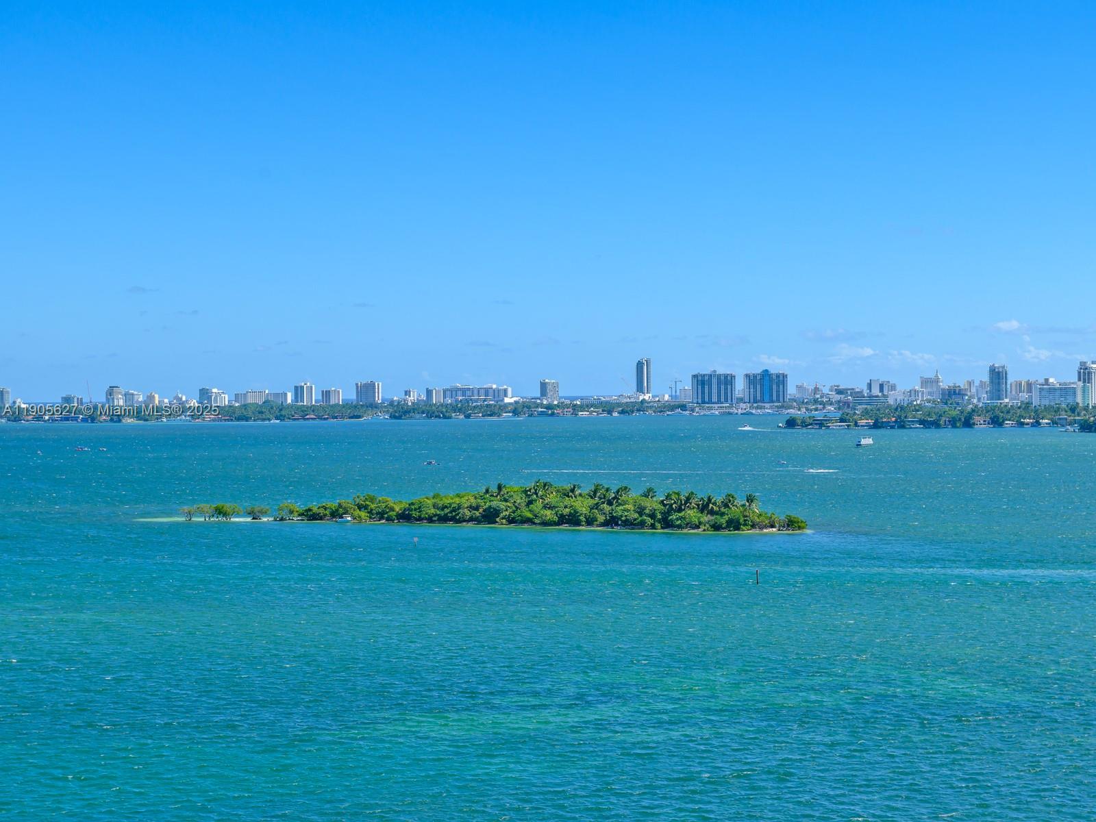 NEW WAVE CONDO - Residential Lease