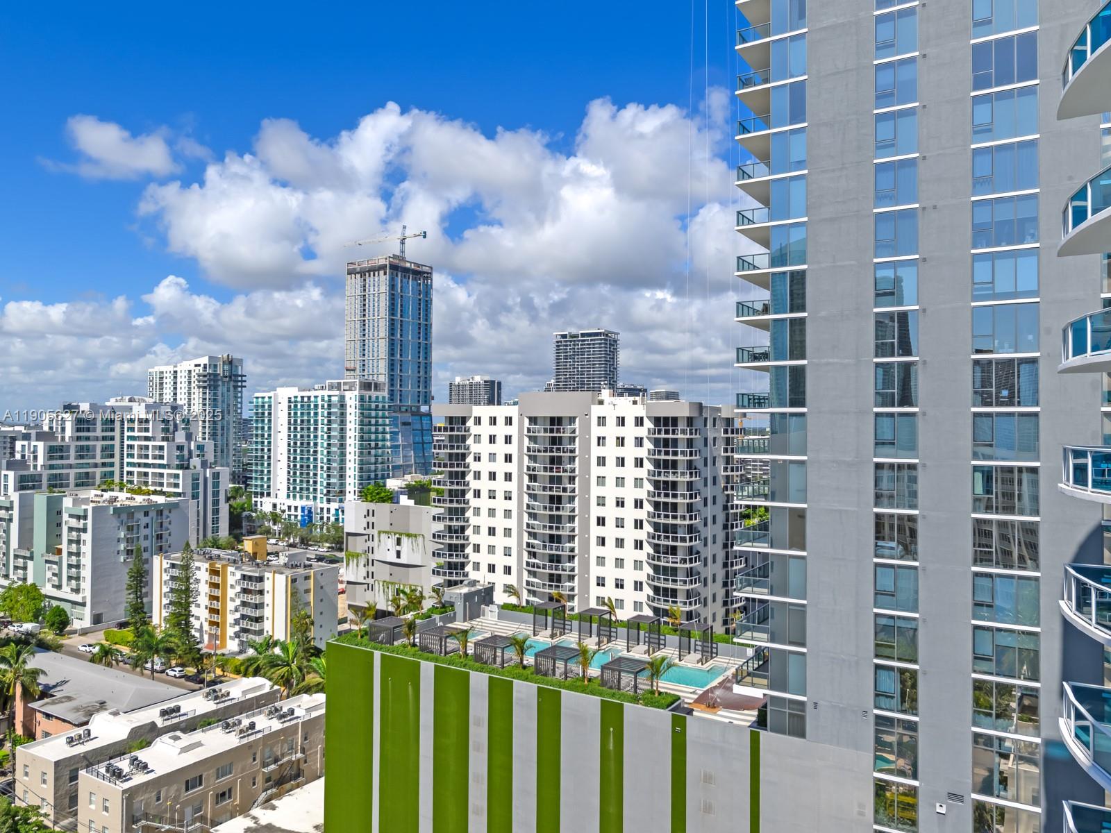 NEW WAVE CONDO - Residential Lease