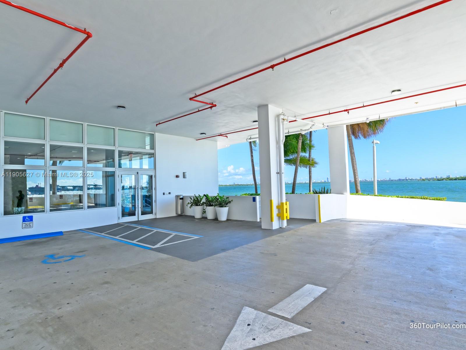 NEW WAVE CONDO - Residential Lease