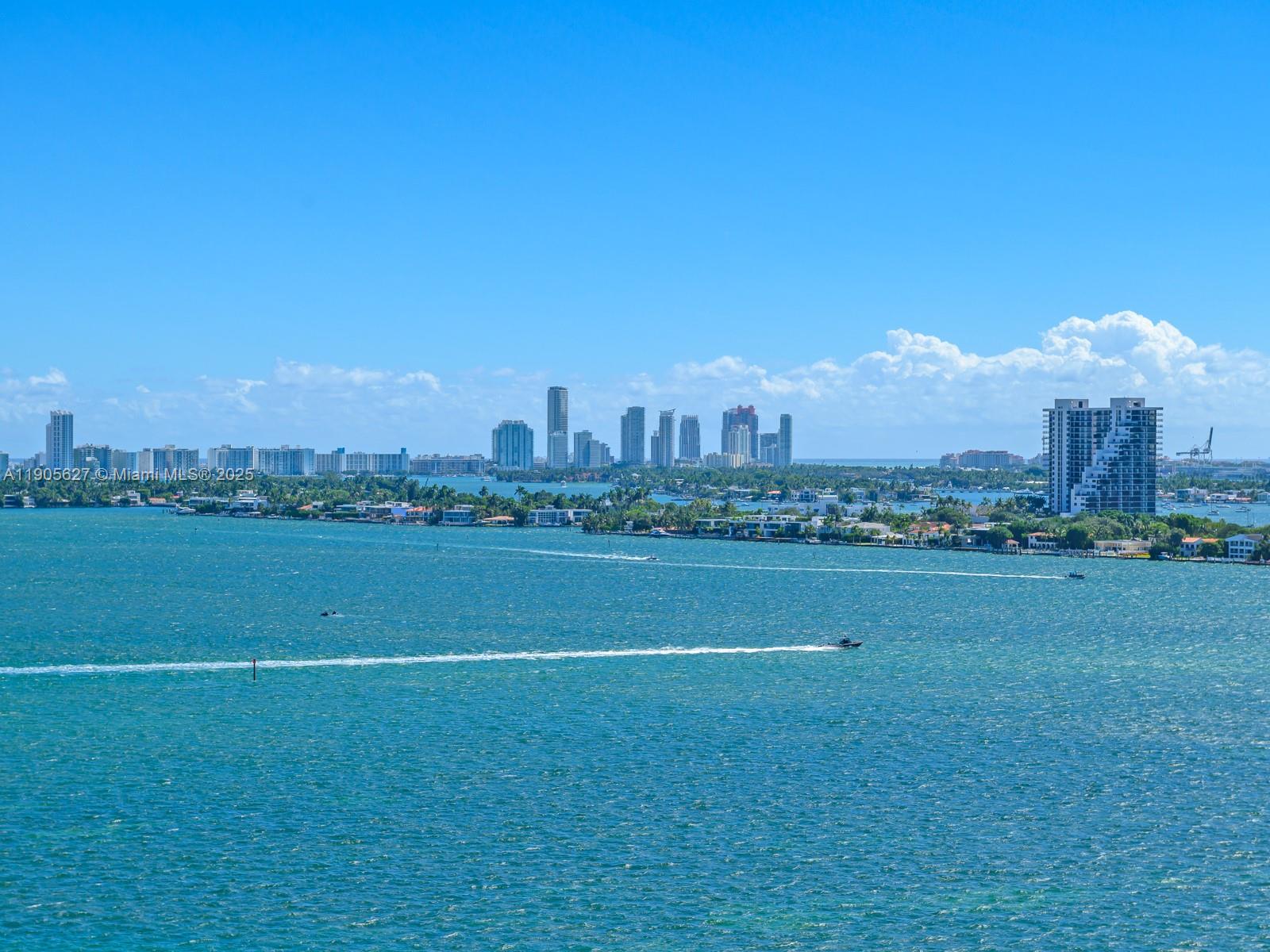 NEW WAVE CONDO - Residential Lease