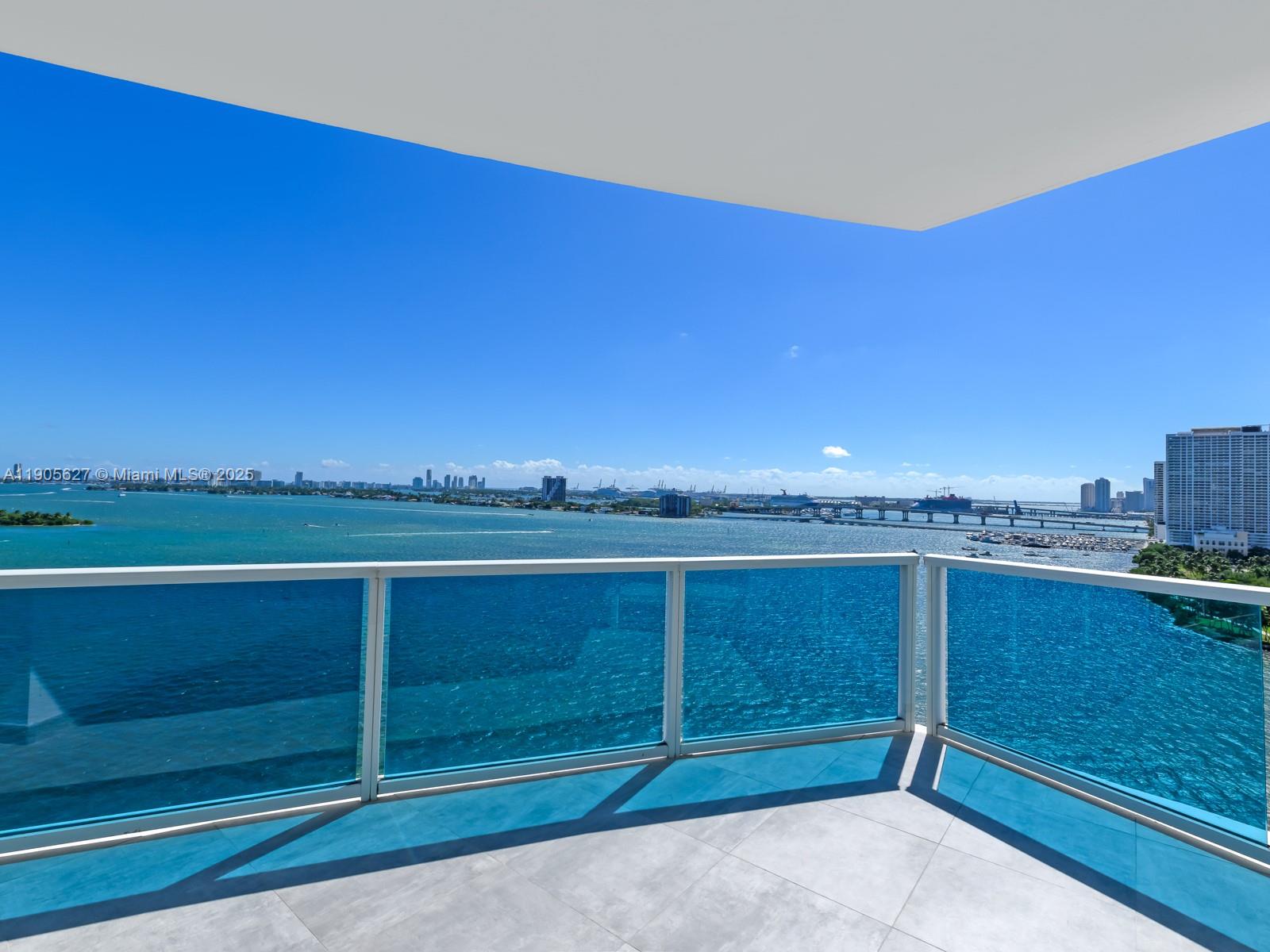 NEW WAVE CONDO - Residential Lease