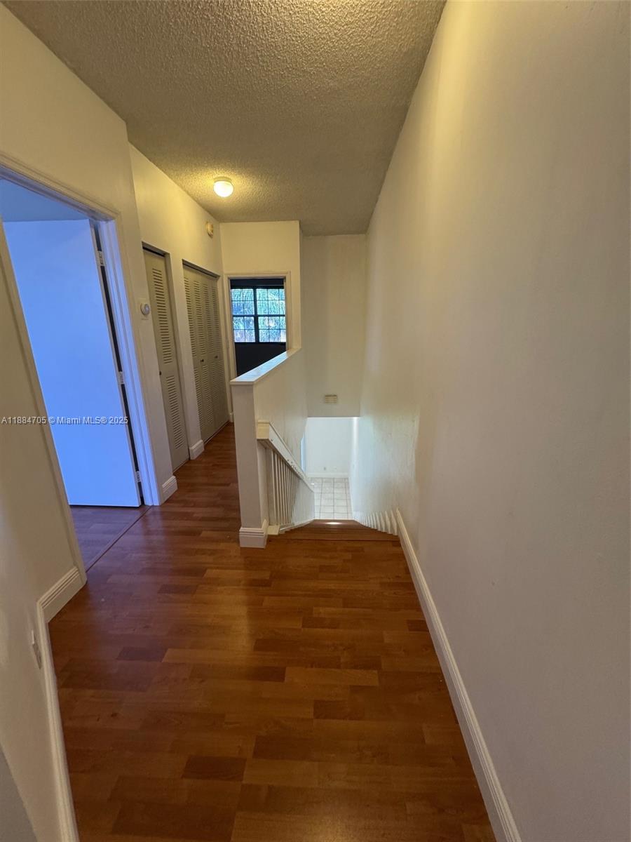 SECTORS 3 & 4 BOUNDARY PL - Residential Lease