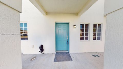 618 SW 2nd Pl 10-60 Florida City FL 33034