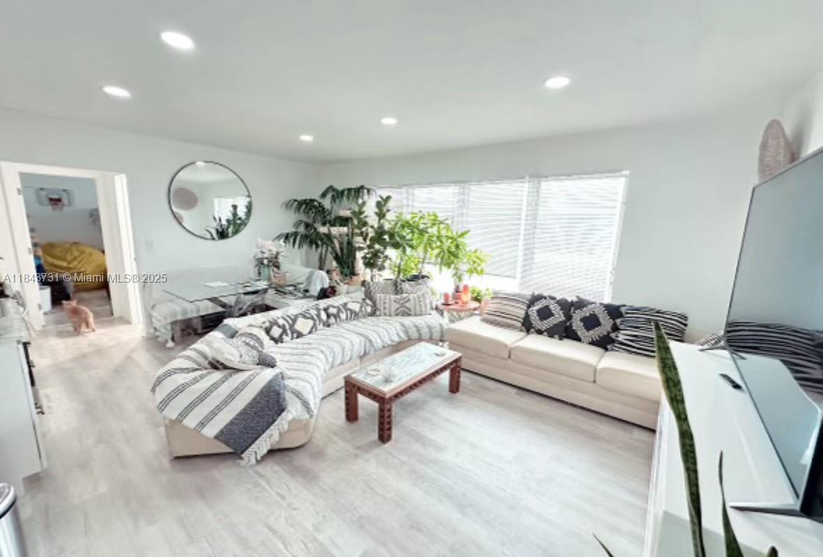 REDUCED! Best price 3 bedroom ! HUGE 3/2 APARTMENT in heart of Surfside!! 1 block from Ocean - renovated, move in ready!! Priced at our move in special, inquire asap. Easy to show!