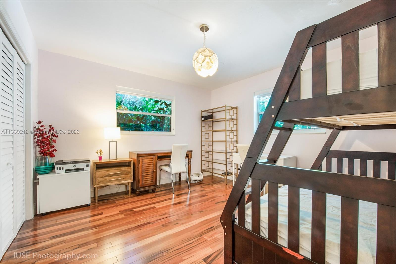 KENTWOOD - Residential Lease