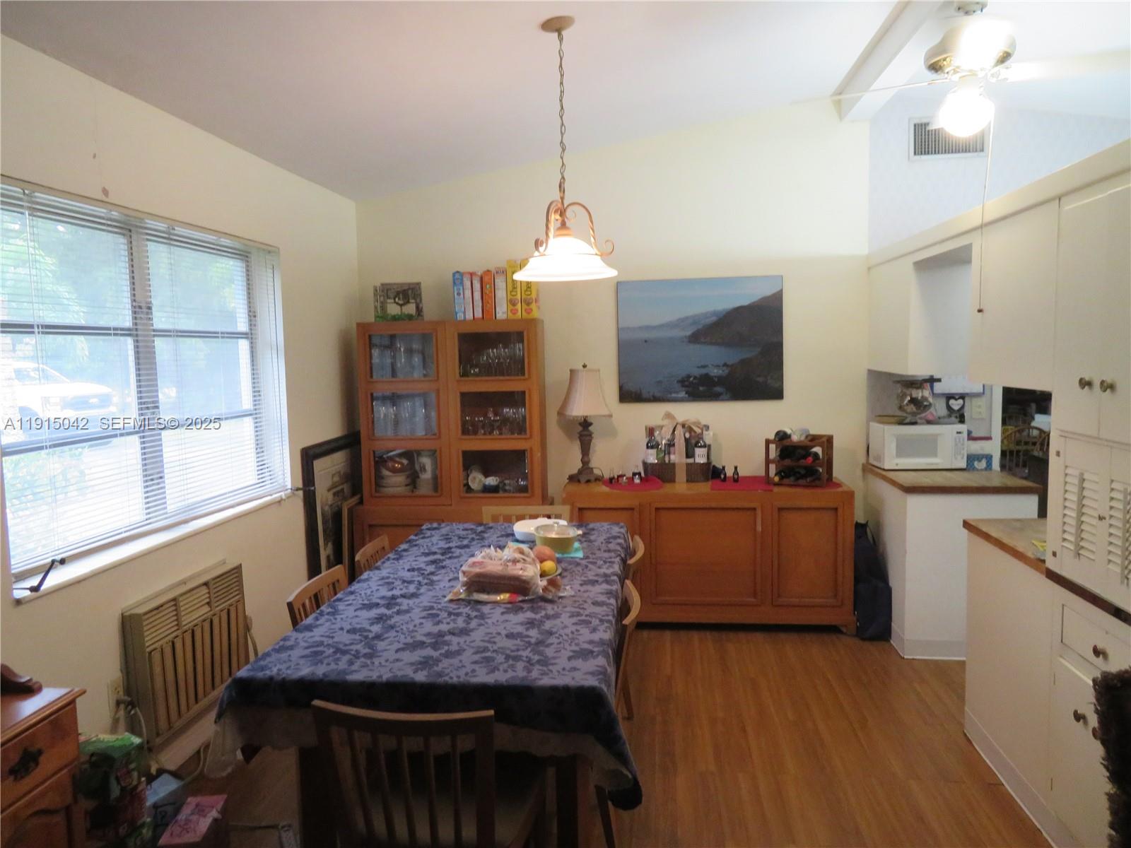 PINE TREE ESTATES - Residential