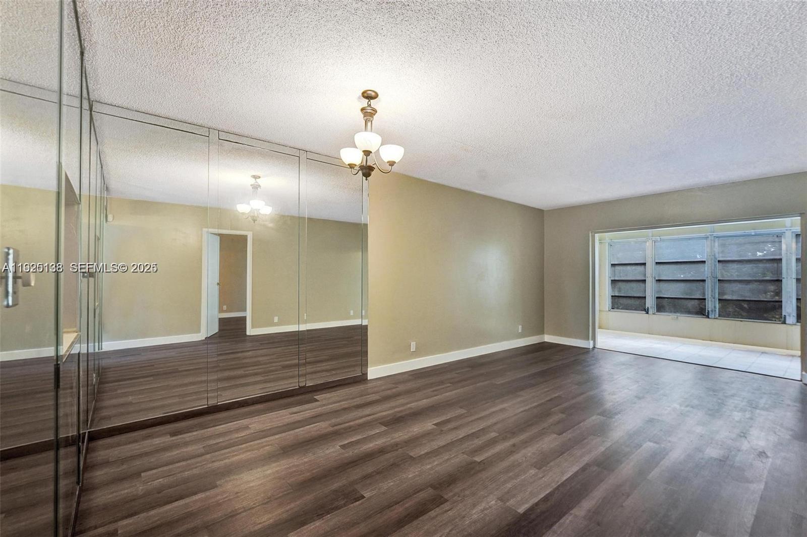 ORIOLE GOLF & TENNIS CLUB - Residential Lease