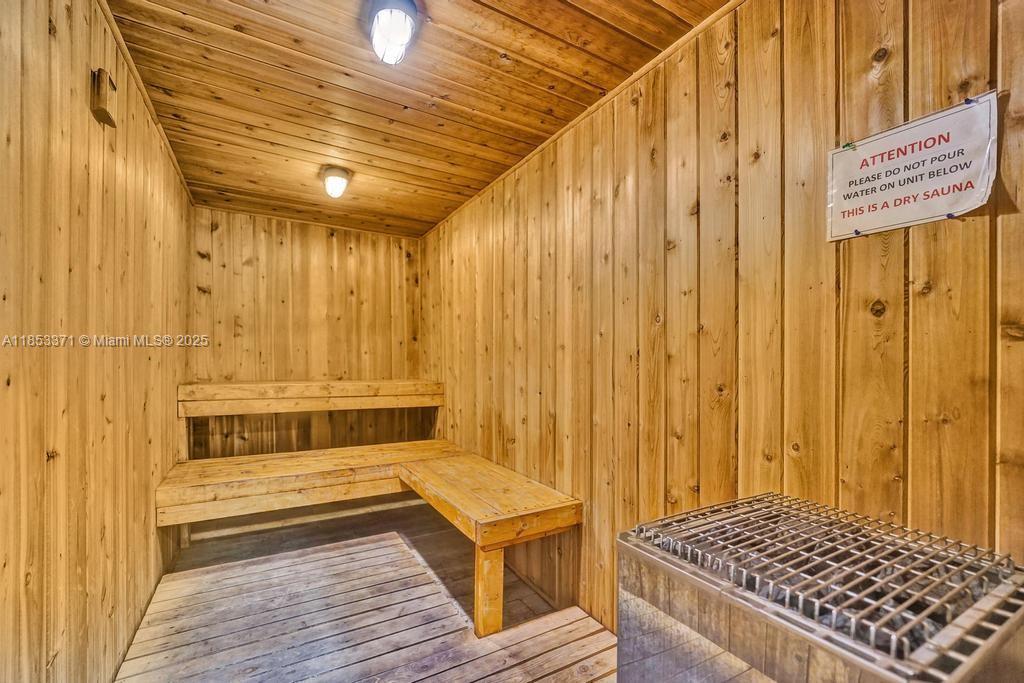 FAIRWAYS RIVIERA CONDO - Residential