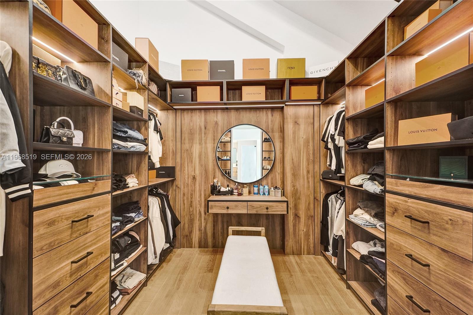 OAK HAVEN SEC 2 - Residential