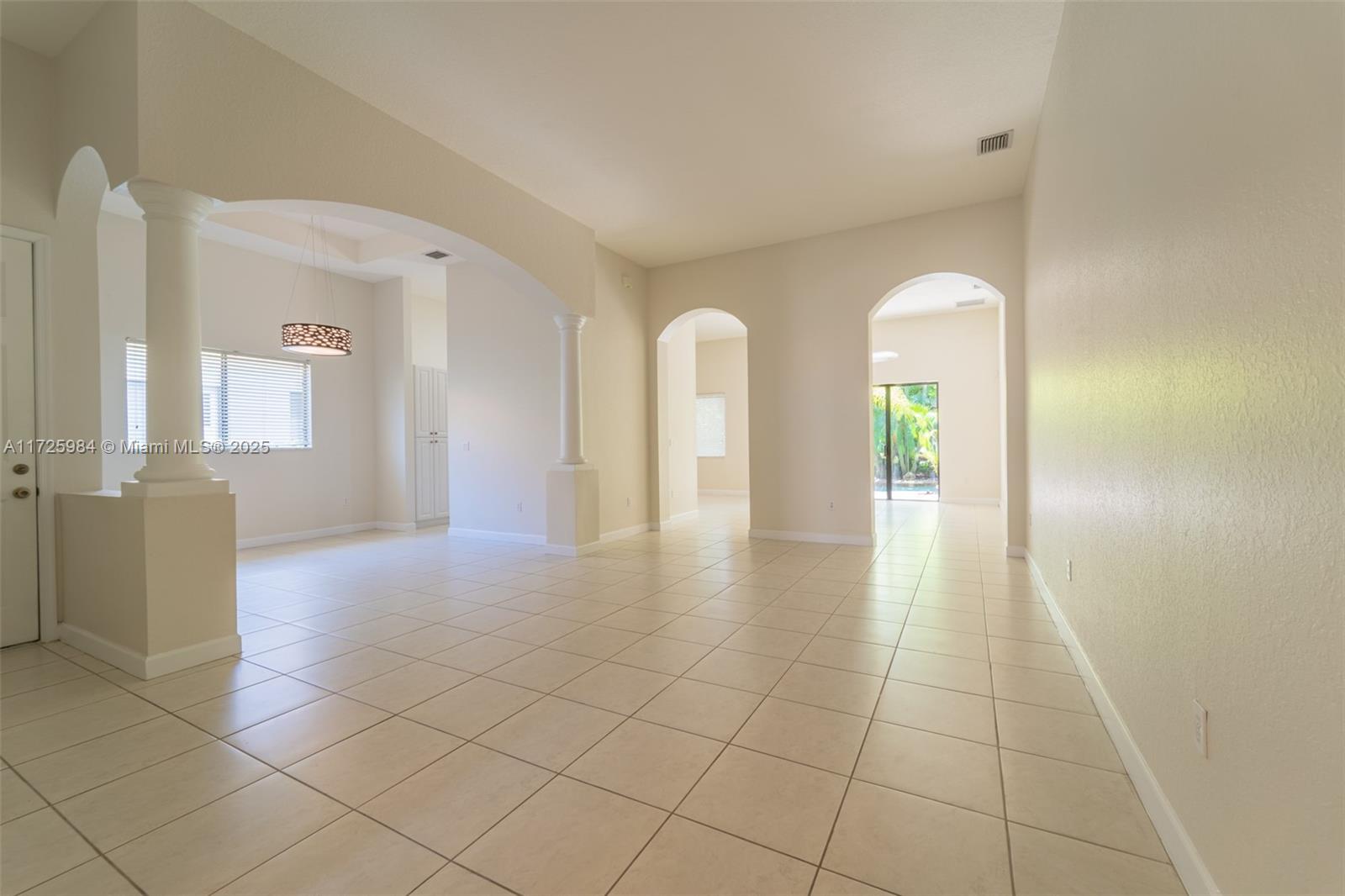 CUTLER CAY - Residential