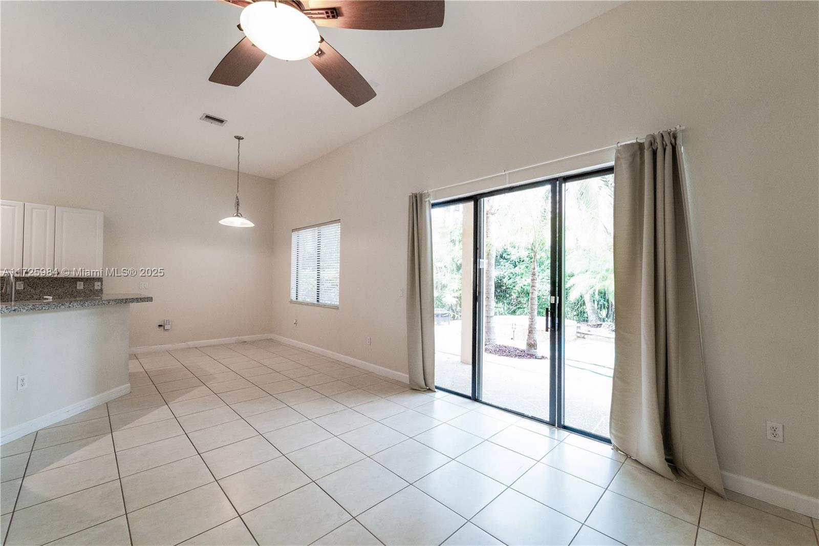 CUTLER CAY - Residential