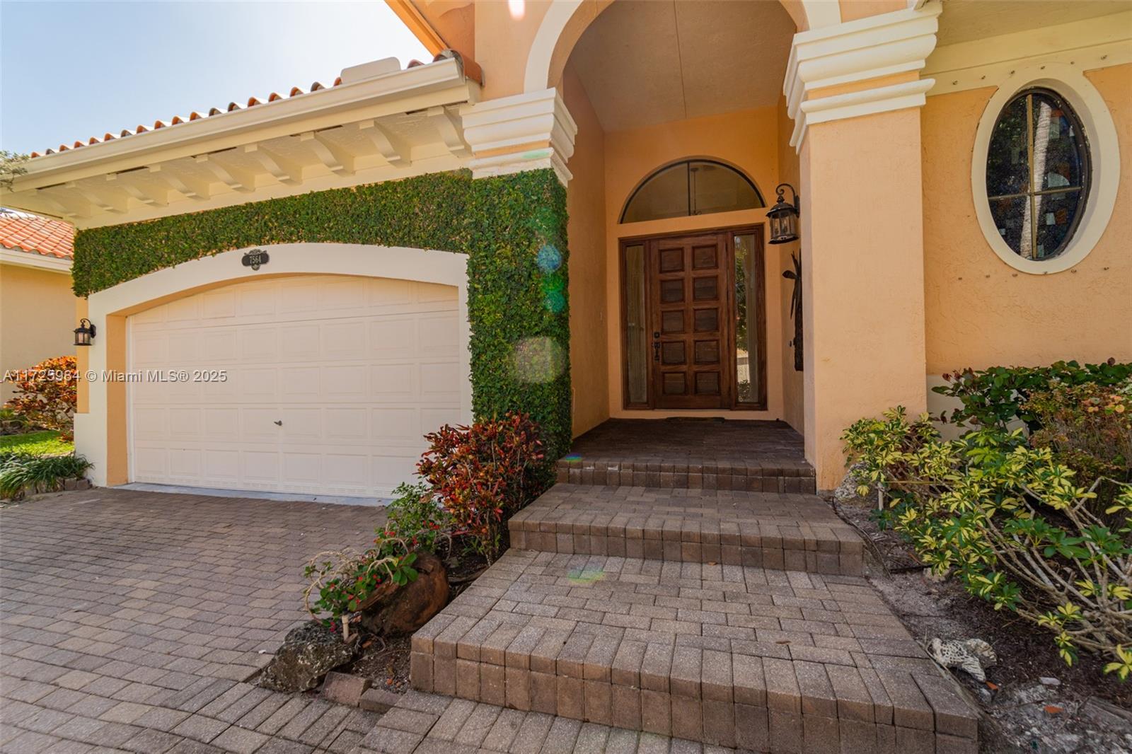 Property for Sale at 7564 Sw 190th St, Cutler Bay, Miami-Dade County, Florida - Bedrooms: 4 
Bathrooms: 3  - $895,000