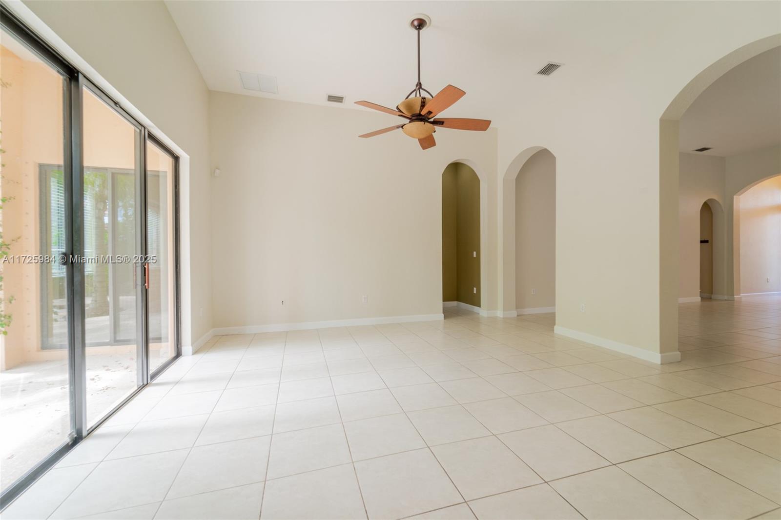 CUTLER CAY - Residential
