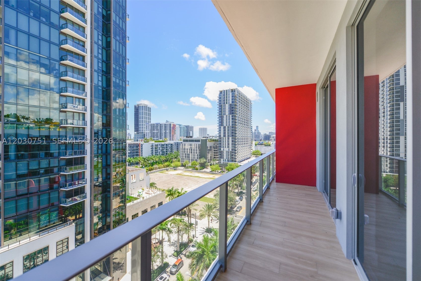 90 NE 32 St 1108