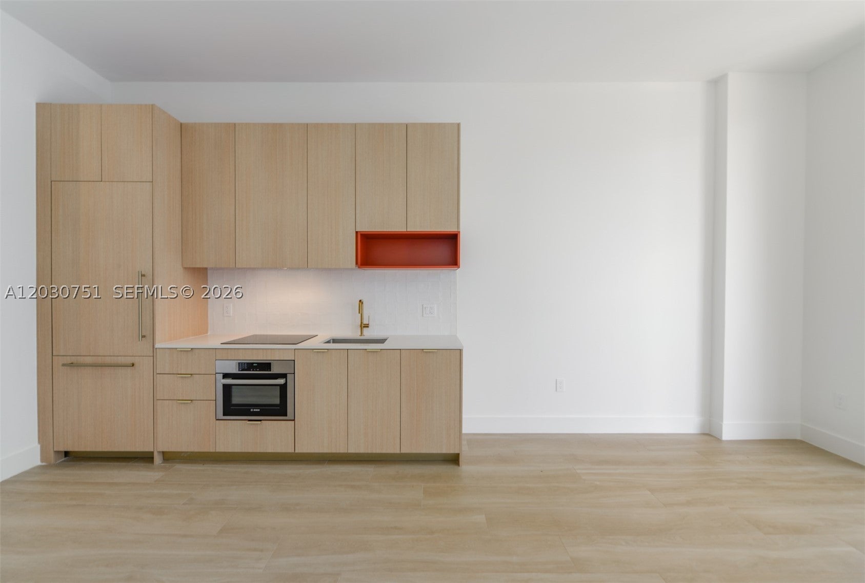 90 NE 32 St 1108