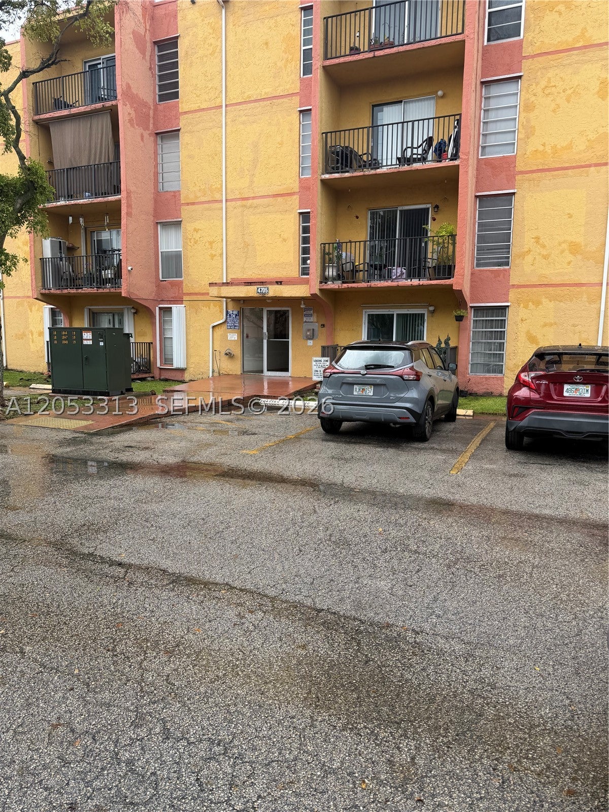 4705 NW 7th St 1107, Miami FL 33126
