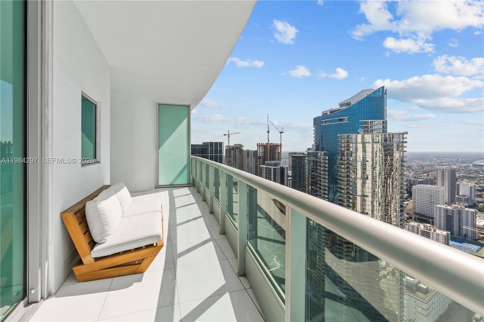 900 BISCAYNE BAY CONDO - Residential