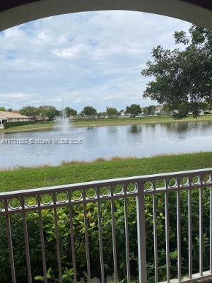 11001 Nw 83rd St 103, Doral, Miami-Dade County, Florida - 3 Bedrooms  
2 Bathrooms - 
