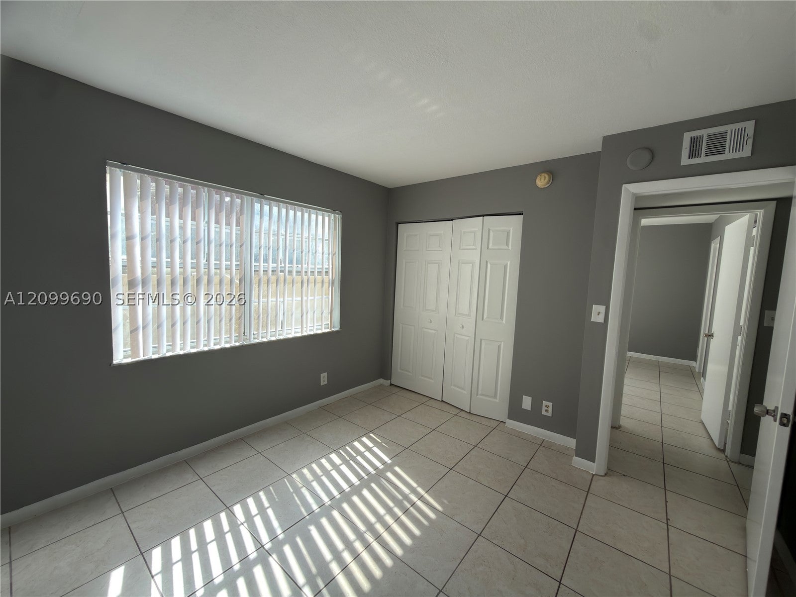 11448 NW 43rd St 11448