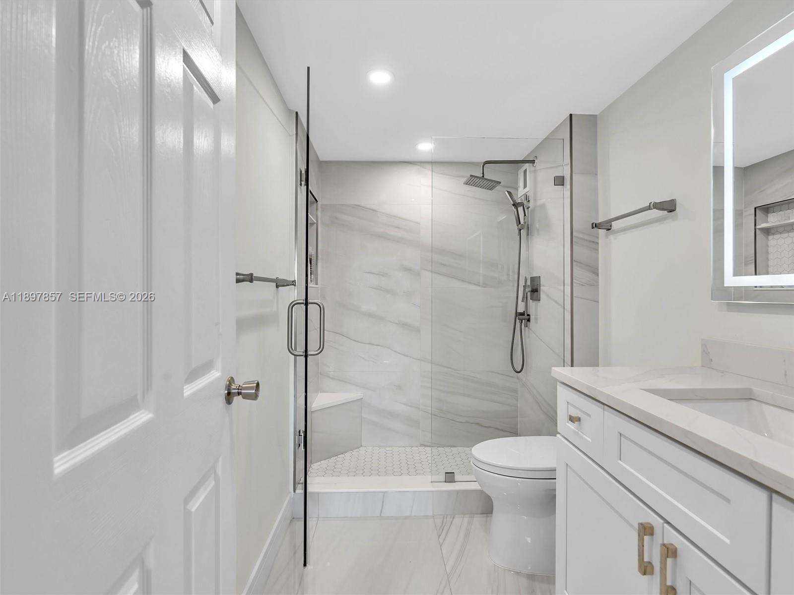 SEA MONARCH CONDO - Residential