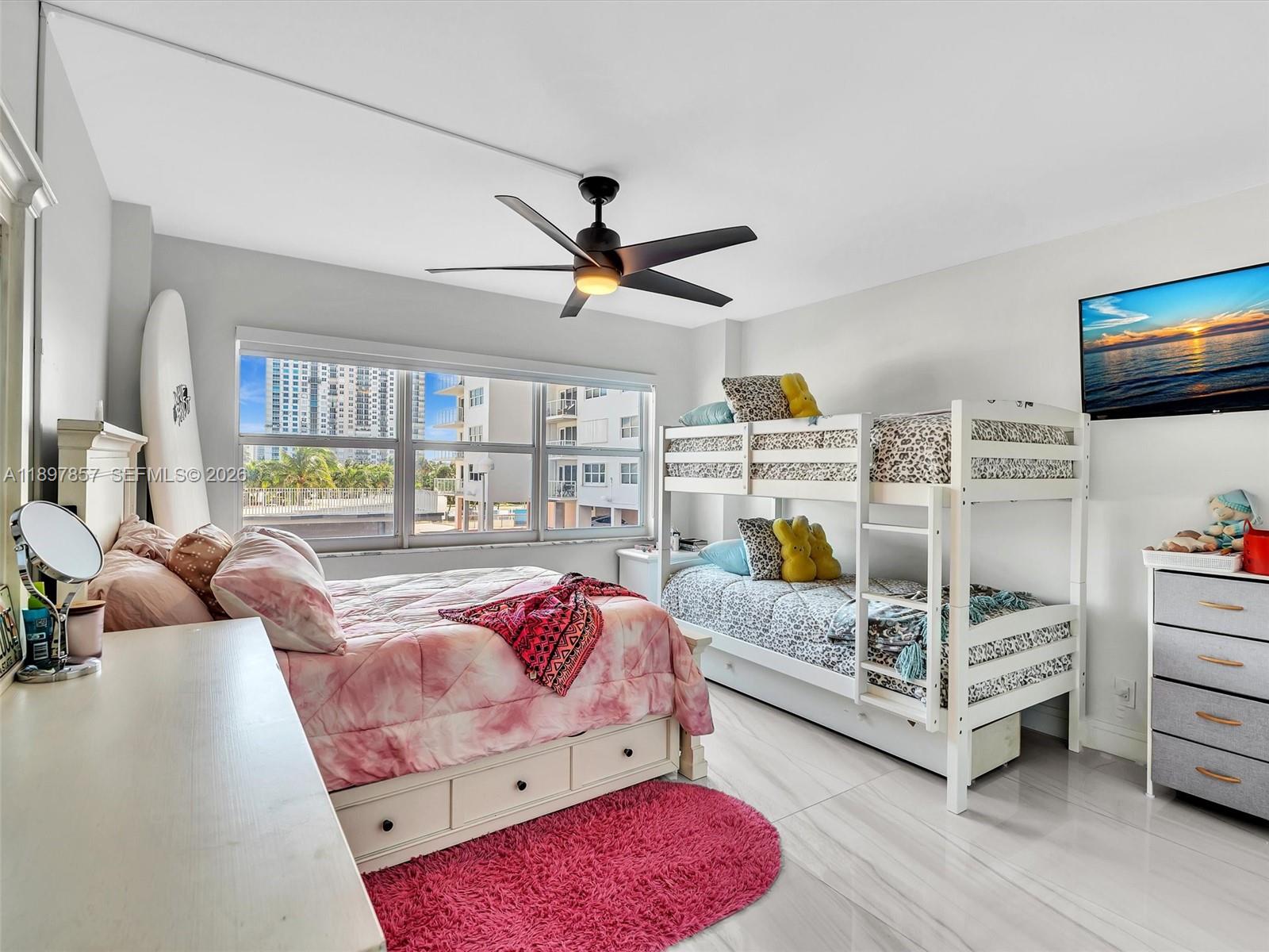 SEA MONARCH CONDO - Residential