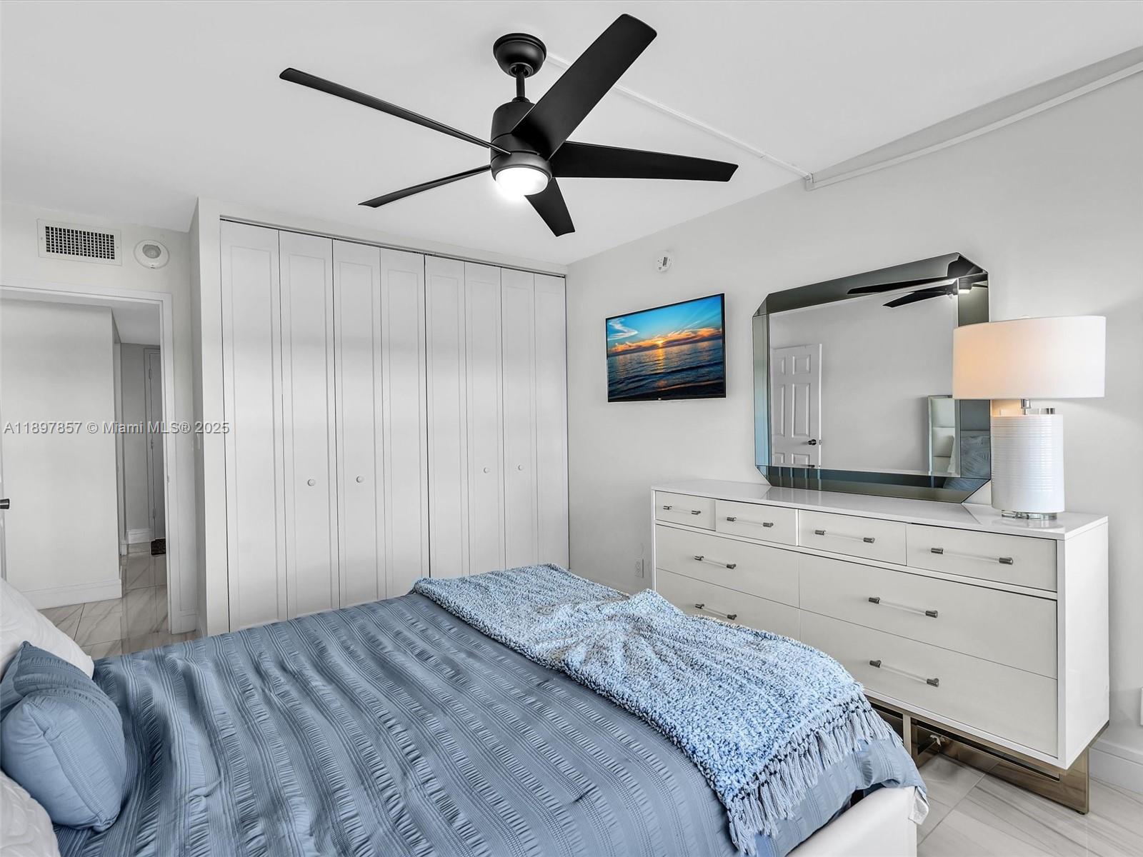 SEA MONARCH CONDO - Residential