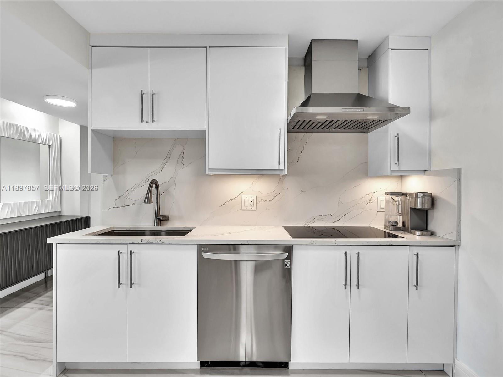 SEA MONARCH CONDO - Residential