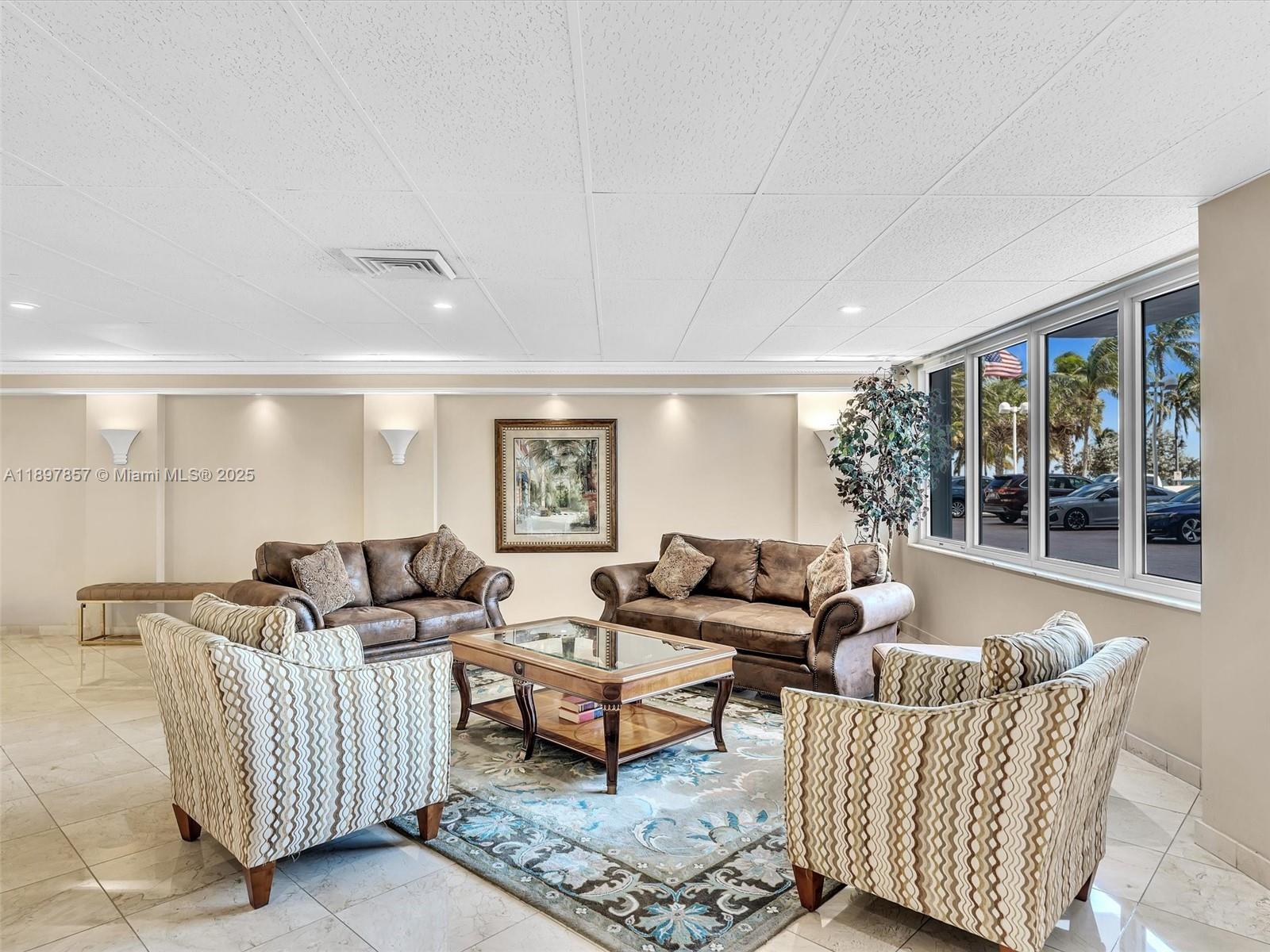 SEA MONARCH CONDO - Residential