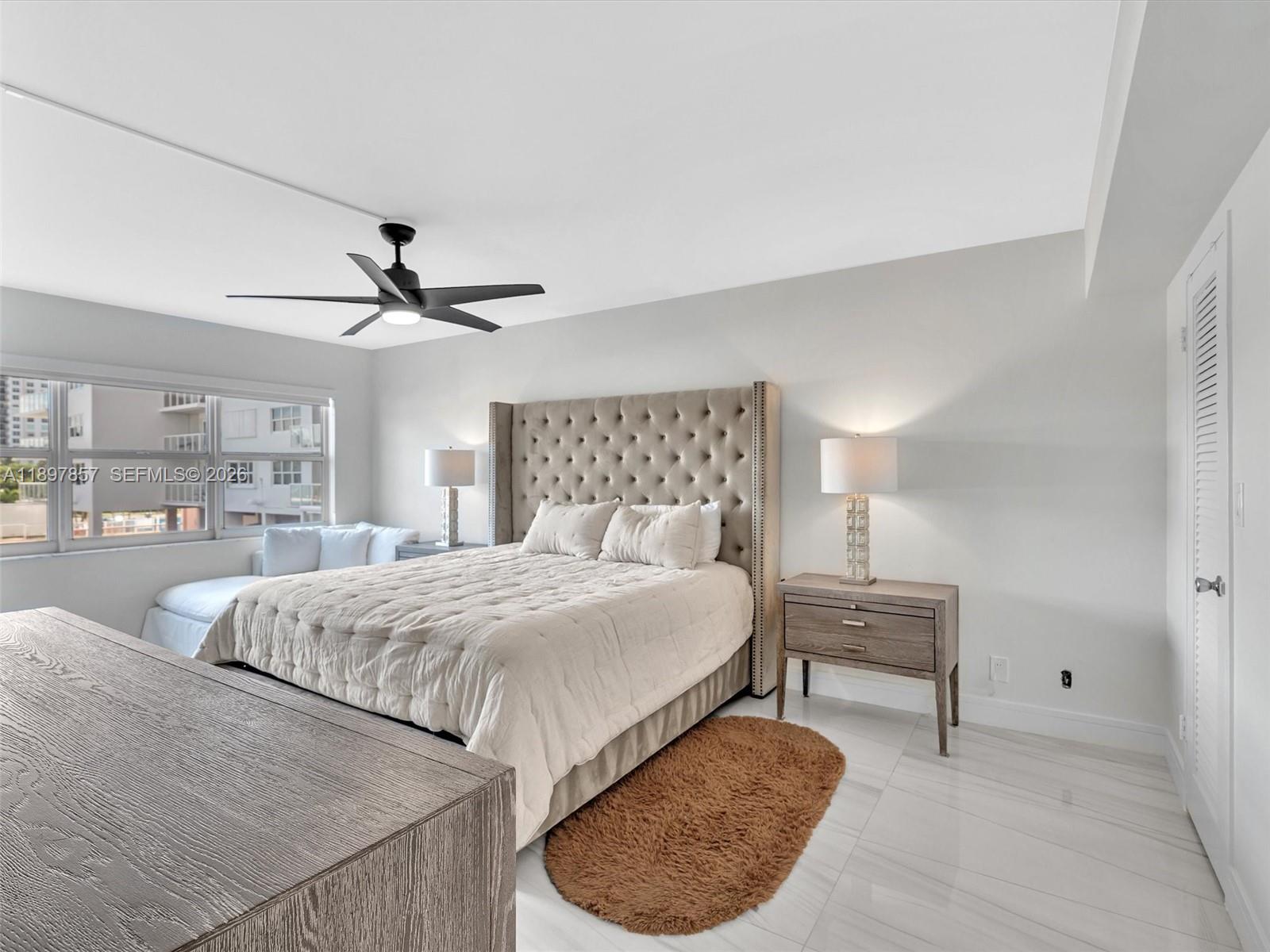 SEA MONARCH CONDO - Residential