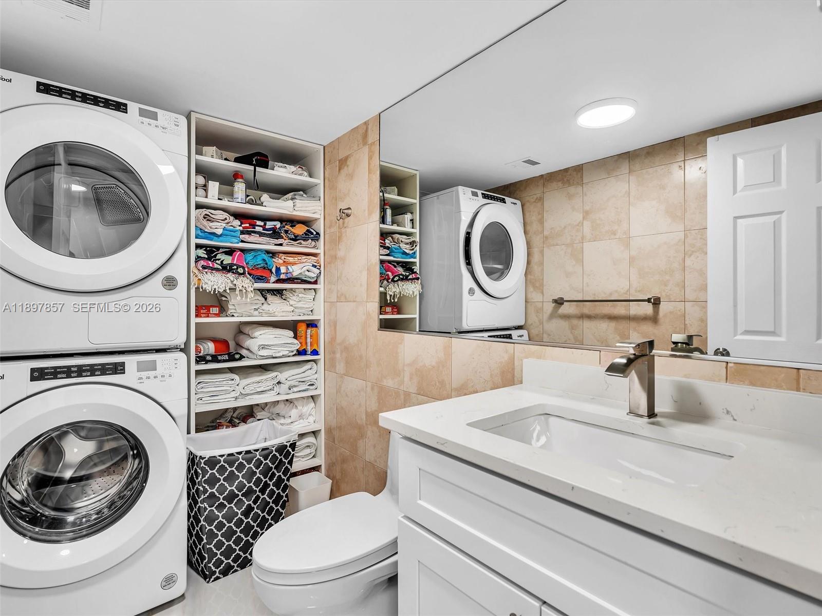 SEA MONARCH CONDO - Residential