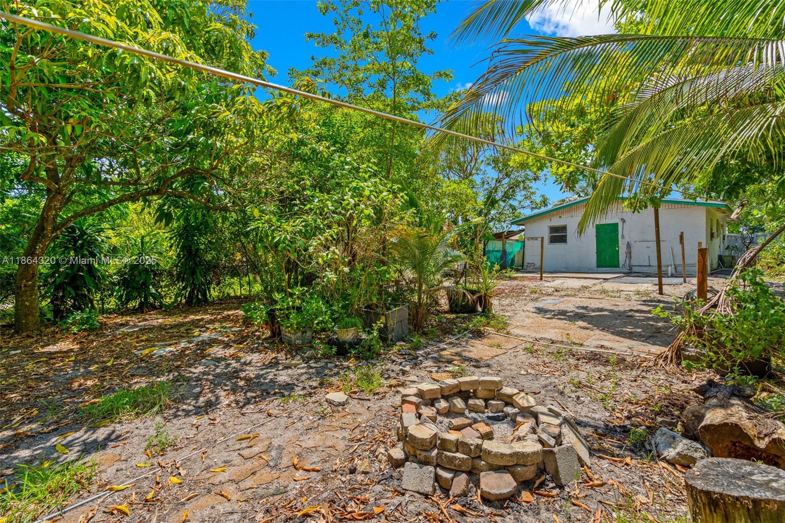 NORTH WEST LAUDERDALE - Residential