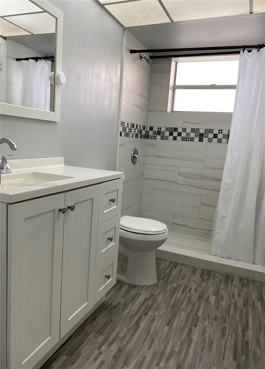 ELDERBERRY GARDENS CONDO - Residential