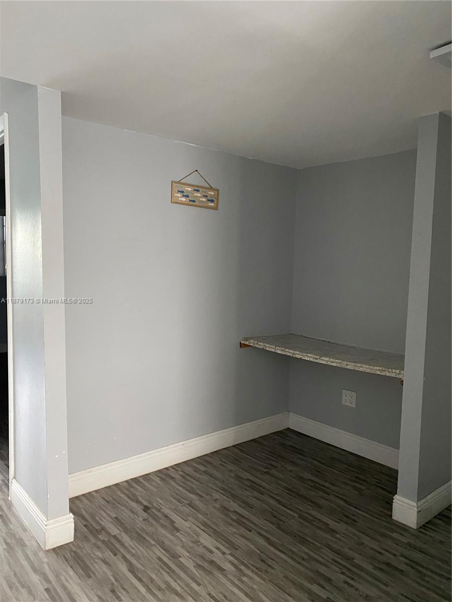 ELDERBERRY GARDENS CONDO - Residential