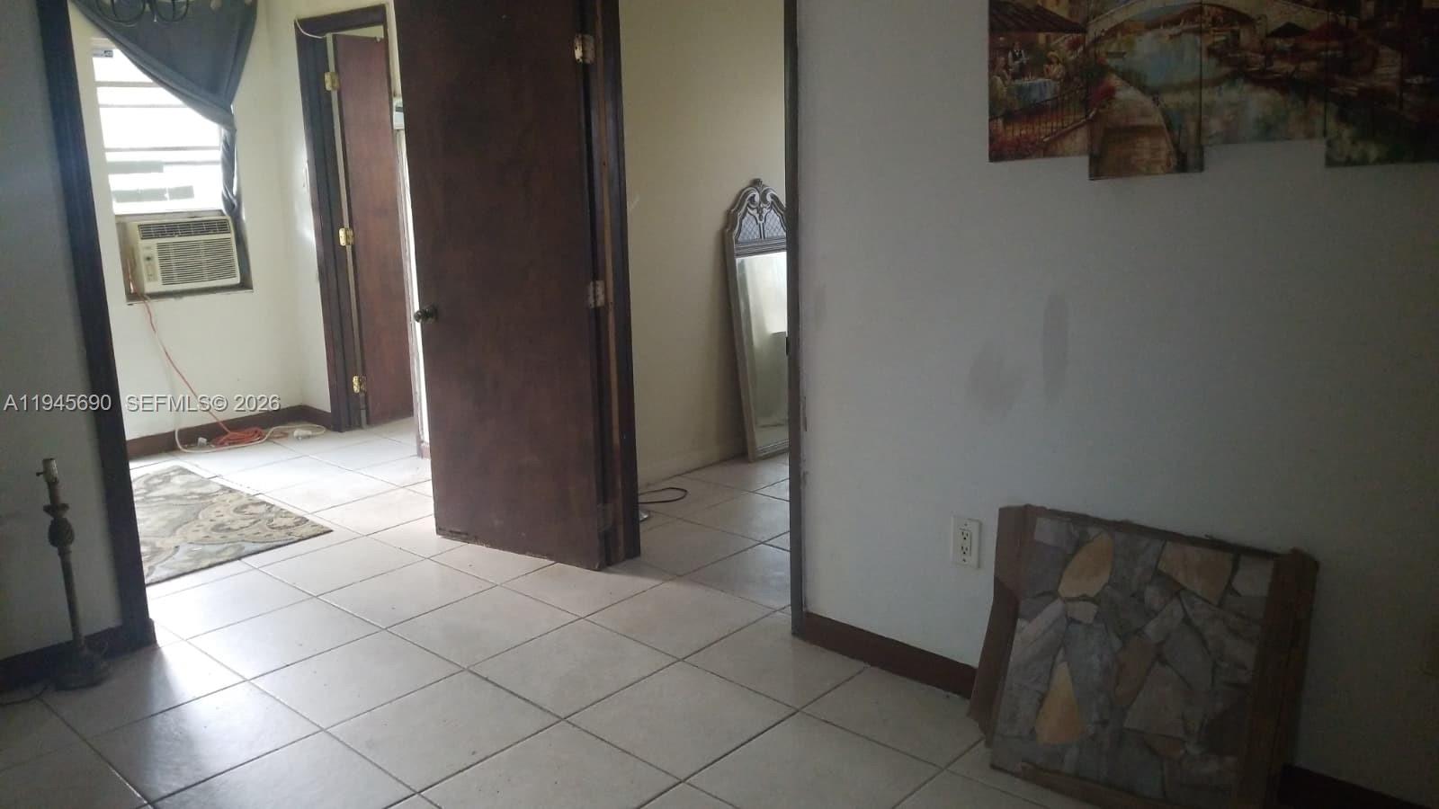 HIGHLAND PARK - Residential Income