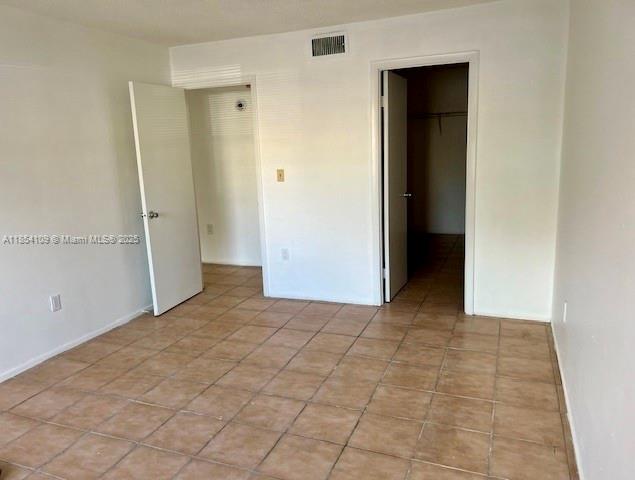 KENDALLWOOD VILLAS CONDO - Residential