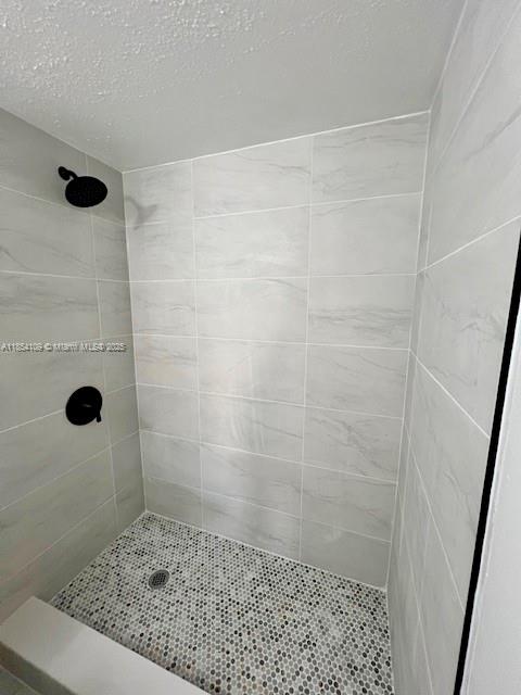 KENDALLWOOD VILLAS CONDO - Residential