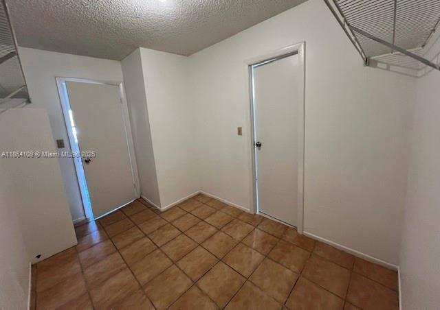 KENDALLWOOD VILLAS CONDO - Residential