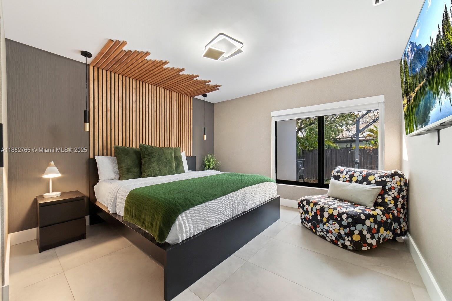 OMNI ESTATES 2ND ADDN - Residential